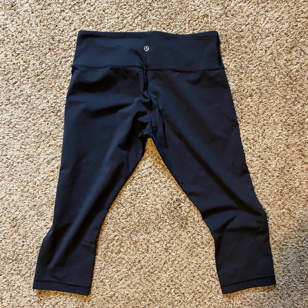 Lululemon cropped leggings